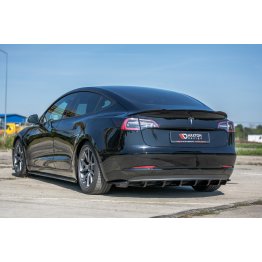 Накладка сплиттер на спойлер багажника на Tesla Model 3